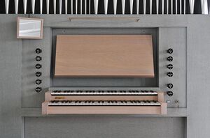 Rüti Krematorium Tastatur.jpg