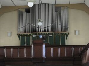 Rabenau-Oelsa, Dorfkirche, Innenraum.JPG