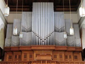 Radebeul, Friedenskirche (Hauptorgel), Prospekt.JPG