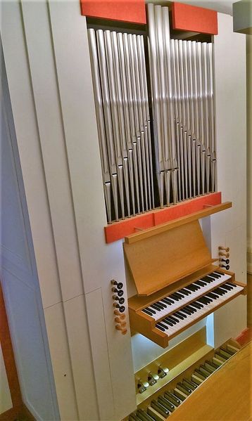 Datei:Regensburg, HfKM (Raum 1,02) (1).jpg