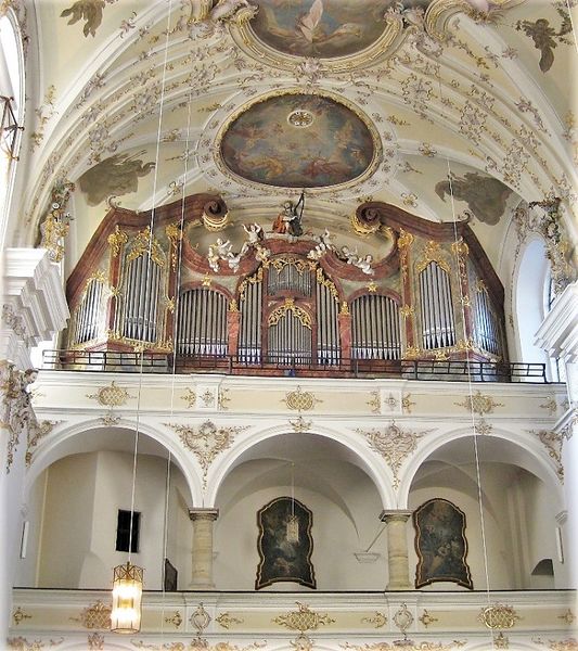 Datei:Regensburg-Stadtamhof, St. Andreas und St. Magn.jpg