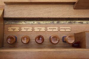 Reiskirchen-Lindenstruth, ev Kirche, Register 1.JPG