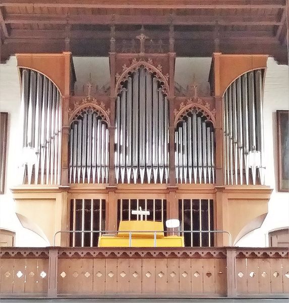 Datei:Rosenheim, Erlöserkirche (1).jpg