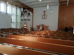 Rosenheim, Neuapostolische Kirche (1).jpg