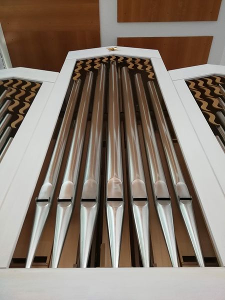 Datei:Rosenheim, Neuapostolische Kirche (3).jpg