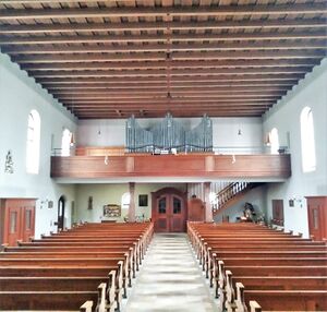 Rosenheim-Fürstätt, Rosenkranzkönigin (3).jpg