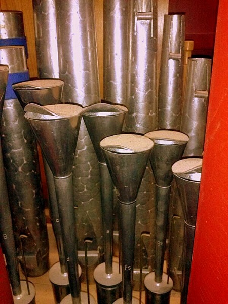 Datei:Ruhbank, Maria vom Frieden (13).jpg