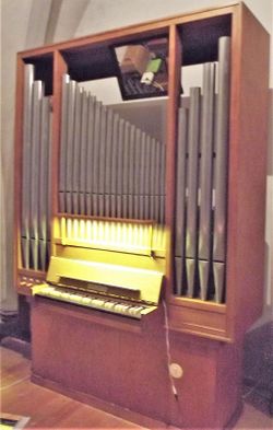 Sötern, Katholische Kirche Rosenkranzkönigin (5)neu.jpg