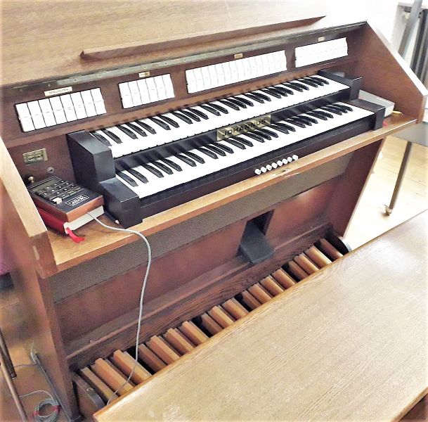 Datei:Saarbrücken, St. Pius (Kapelle) (1).jpeg