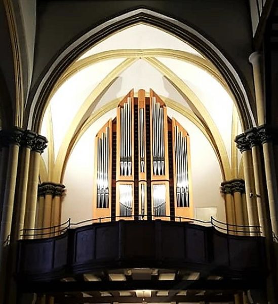 Datei:Saarburg, St. Laurentius (Weimbs-Orgel) (1).jpg