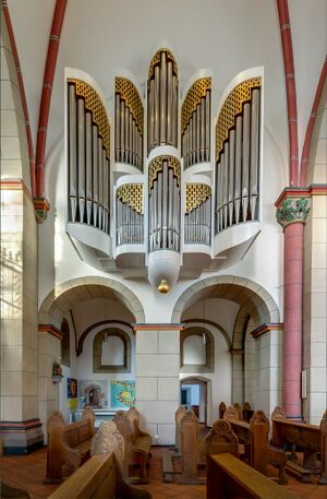 Saarn, Klosterkirche Mariä Himmelfahrt.jpg