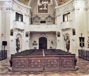 Schönbrunn, Heilig Kreuz (2).jpg