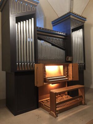 Schönecken, St. Leodegar, Ansicht links.jpeg