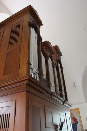 Scheibbs, Klosterkirche St. Barbara, Prospekt Nahaufnahme.jpg