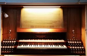 Scheibenberg Spieltisch.jpg