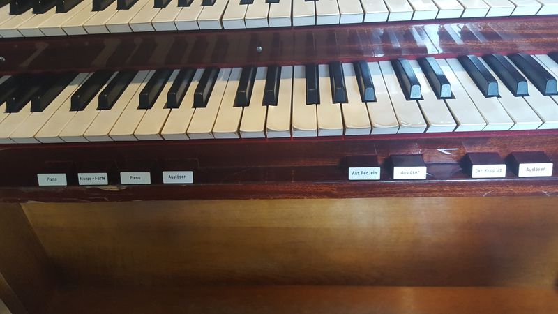 Datei:Scheiblingkirche Koppeln.jpg