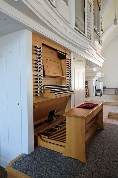 Datei:Schongau, Mariae Himmelfahrt, Spieltisch1.jpg