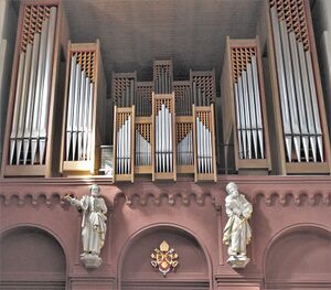 Seligenstadt, Basilika St. Petrus und Marcellinus (0).jpg