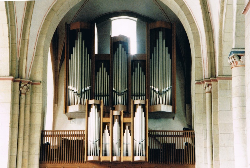 Datei:Sendenhorst-Albersloh, St Ludgerus, Prospekt.jpg