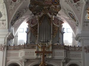 Stams Stiftskirche Hauptorgel Prospekt.JPG