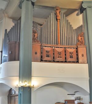 Stuttgart, Gaisburger Kirche (Weigle-Orgel) (2).jpg