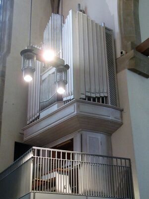 Stuttgart, Stiftskirche (Chororgel), Seitenprospekt.JPG