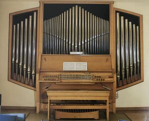 Tübingen Hochschule Weigle Orgel gesamt.jpeg