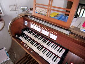 Tannenberg, St Oswald, Spieltisch.JPG