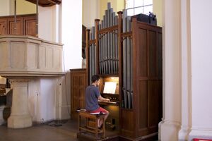 Templin, Maria-Magdalenen-Kirche, Chororgel II.jpg