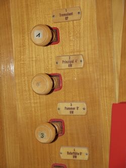 Timmendorfer Strand-Niendorf, Ev. Kirche, Register.JPG