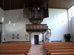 Travemünde, St. Georg, Innenraum.JPG