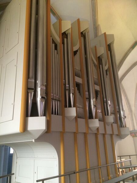 Datei:Trier-Ehrang, St. Peter, Prospekt.JPG