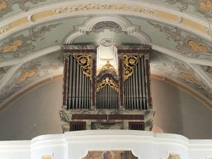 Völs Alte Kirche Prospekt.JPG