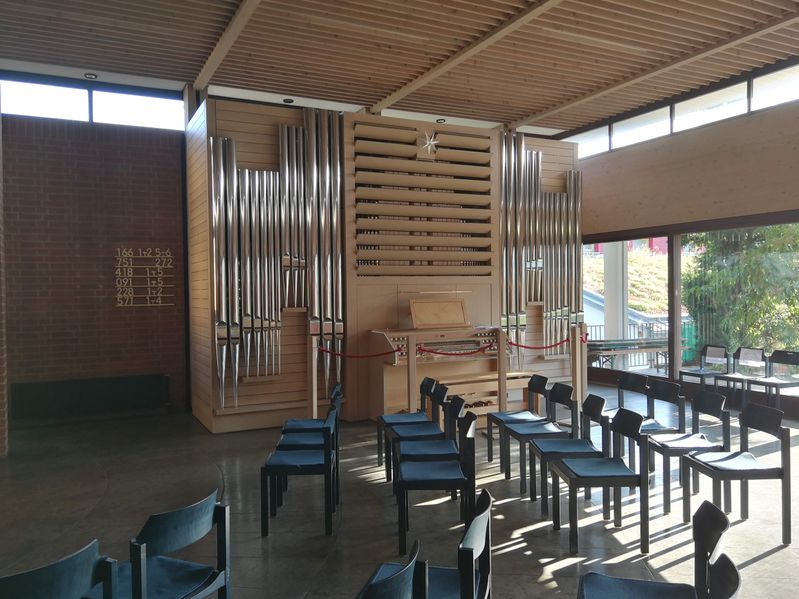 Datei:Würzburg-Grombühl, Thomaskirche (1).jpg