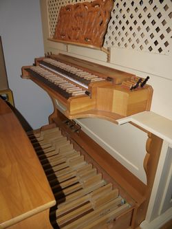 Waldkirchen (Niederbayern), Erlöserkirche, Spieltisch.JPG