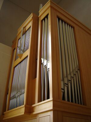 Weimar, Neuapostolische Kirche Detail.jpg