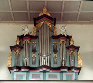 Weimar-Oberweimar, evangelische Dorfkirche, Orgel.jpg