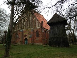 Wiek(Ruegen), Sankt Georgkirche, Kirche.JPG