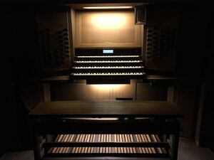 Wien Stephansdom Querschifforgel (2).JPG