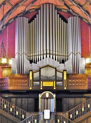 Wiesbaden, Lutherkirche (Walcker-Orgel) (1).jpg