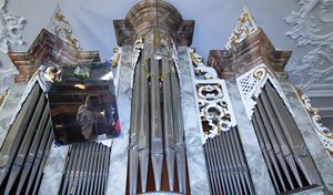 Wolkshausen St Markus Orgel.JPG