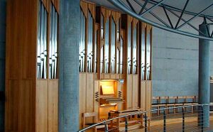 Zollikon Dreifaltigkeitskirche, Prospekt.jpg