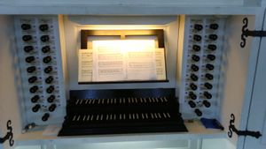 Zschopau, St. Martinskirche, Spieltisch.jpg.JPG