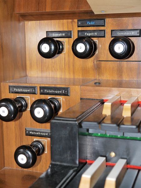 Datei:Zwickau-Weißenborn, Johanniskirche, Register.JPG